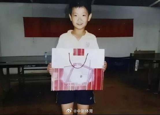 AA, 上首位
