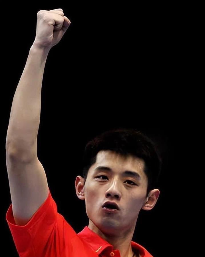 他从一个小, 儿挥杆, 个让所有人 他从一个小, 儿挥杆, 个让所有人